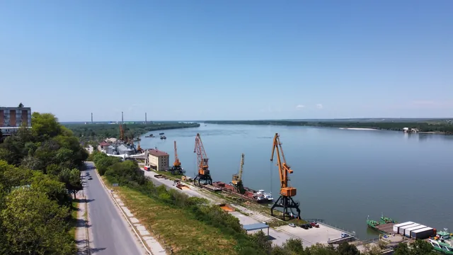 Свищов